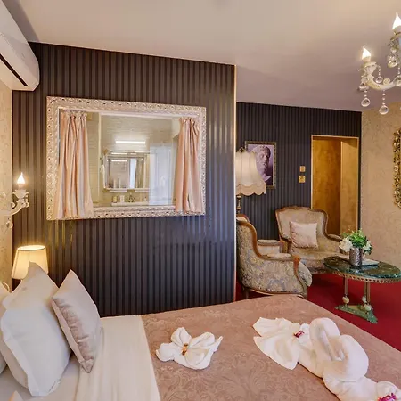 Imperia Hotel 3*