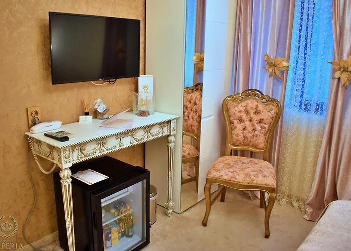 Imperia מלון וארנה