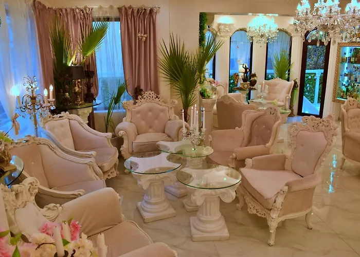 Imperia מלון וארנה