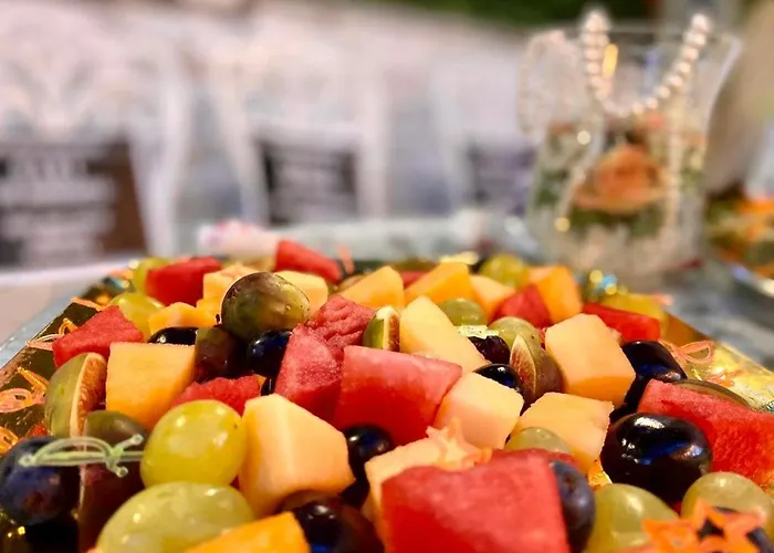 Imperia מלון וארנה